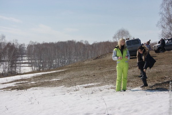 паджеро 4х4 на водопаде