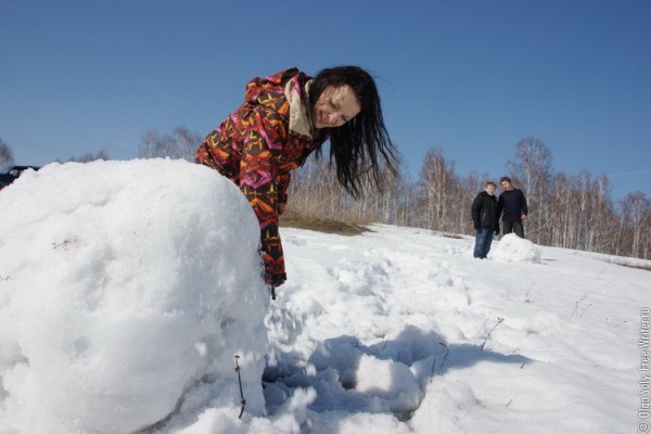 паджеро 4х4 на водопаде
