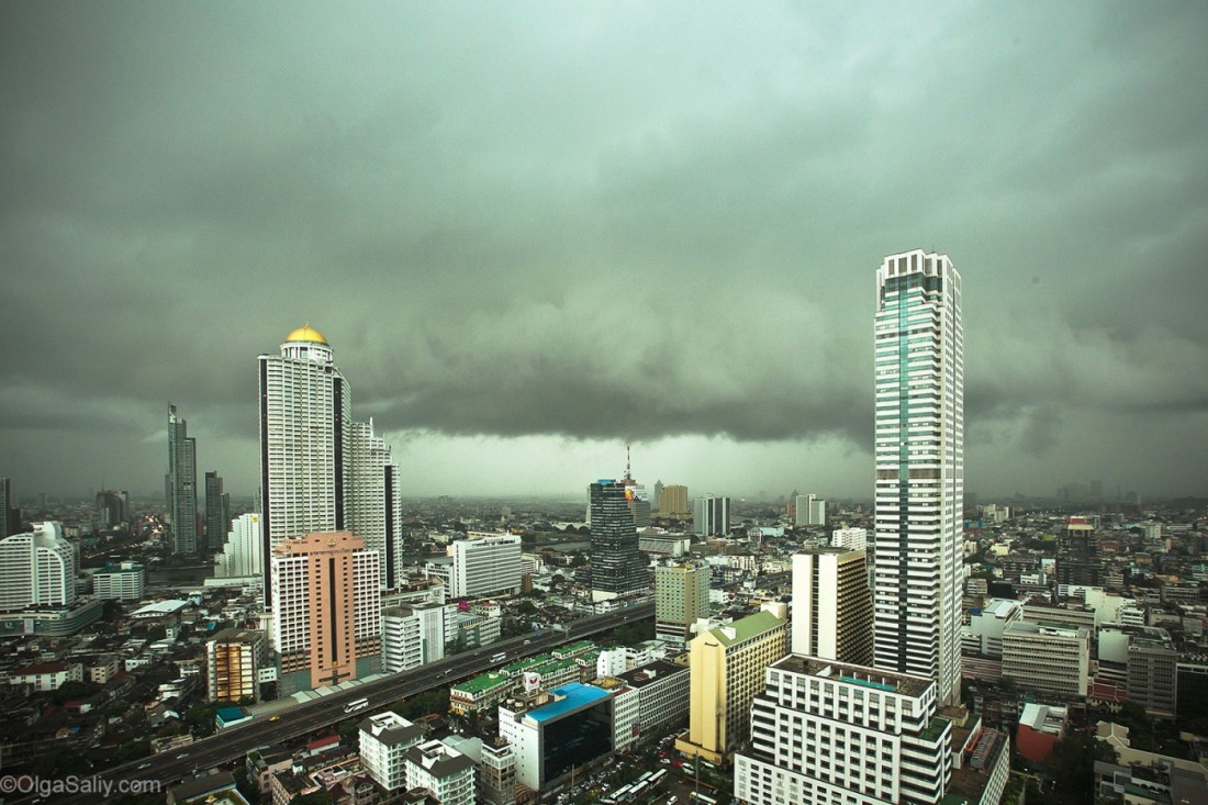 Крыши бангкока. Бангкок Стейт-Тауэр. Lebua at State Tower Bangkok. Sky Bar Лебуа Бангкок. Крыша в Бангкоке.