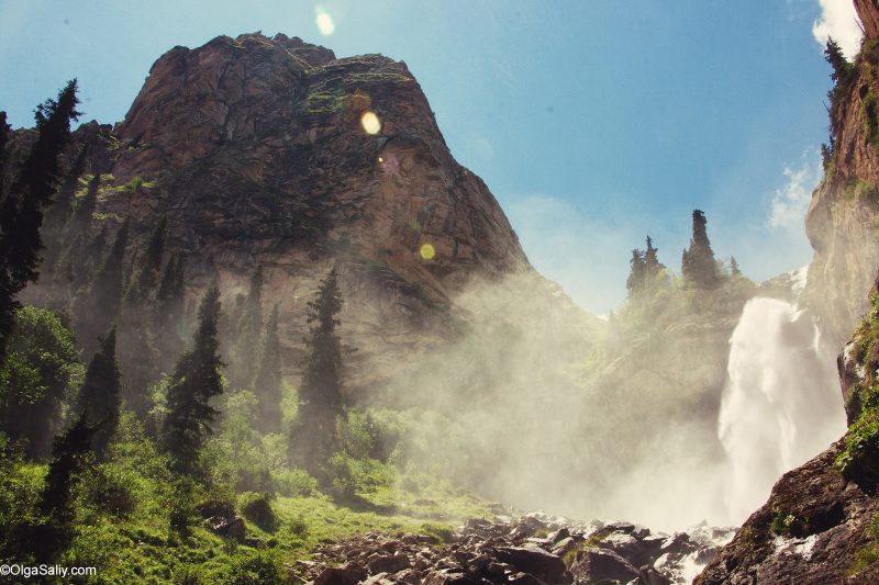 Водопады в ущелье Барскаун Иссык-Куль