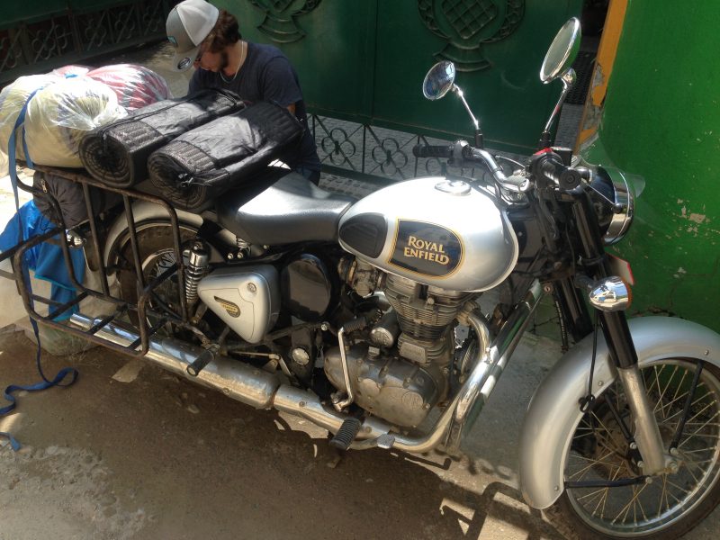 Мотоцикл Royal Enfield для путешествий