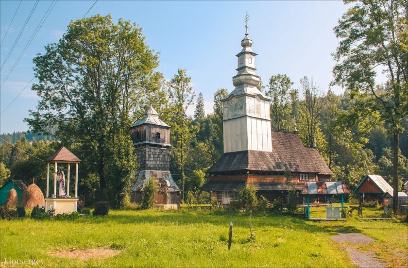 Церковь в с. Изки