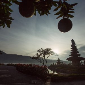 Pura Ulun Danu Bratan, Бали. Храм на горном озере (3)