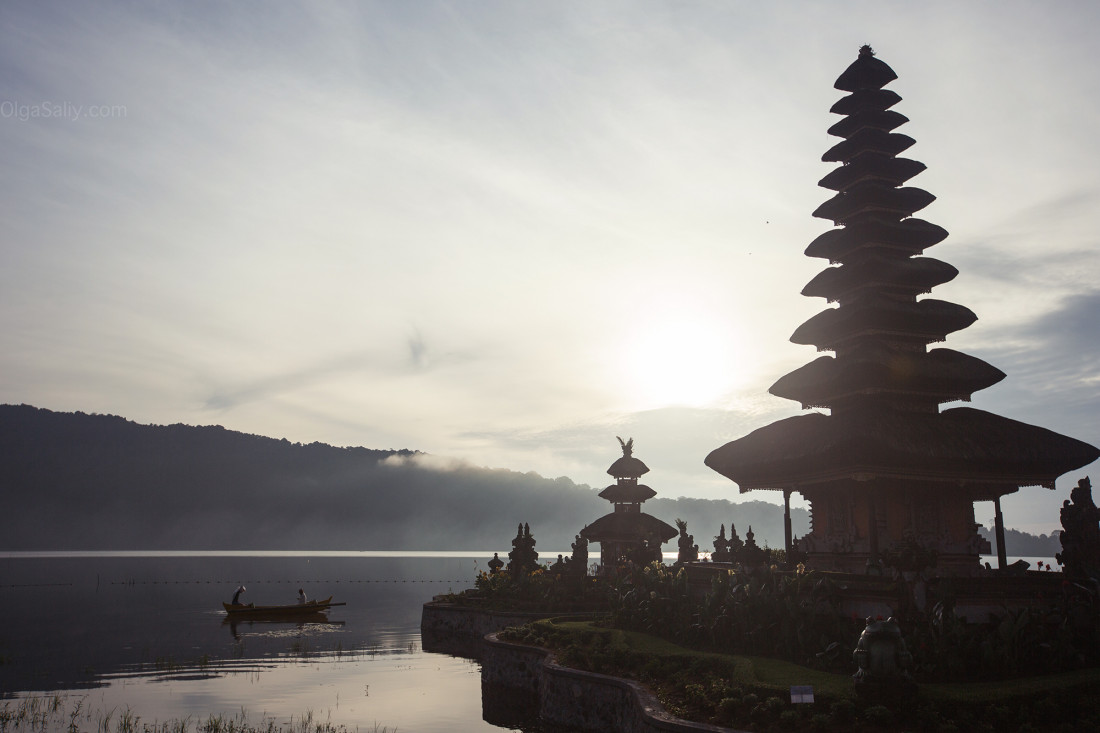 Pura Ulun Danu Bratan, храм на озере